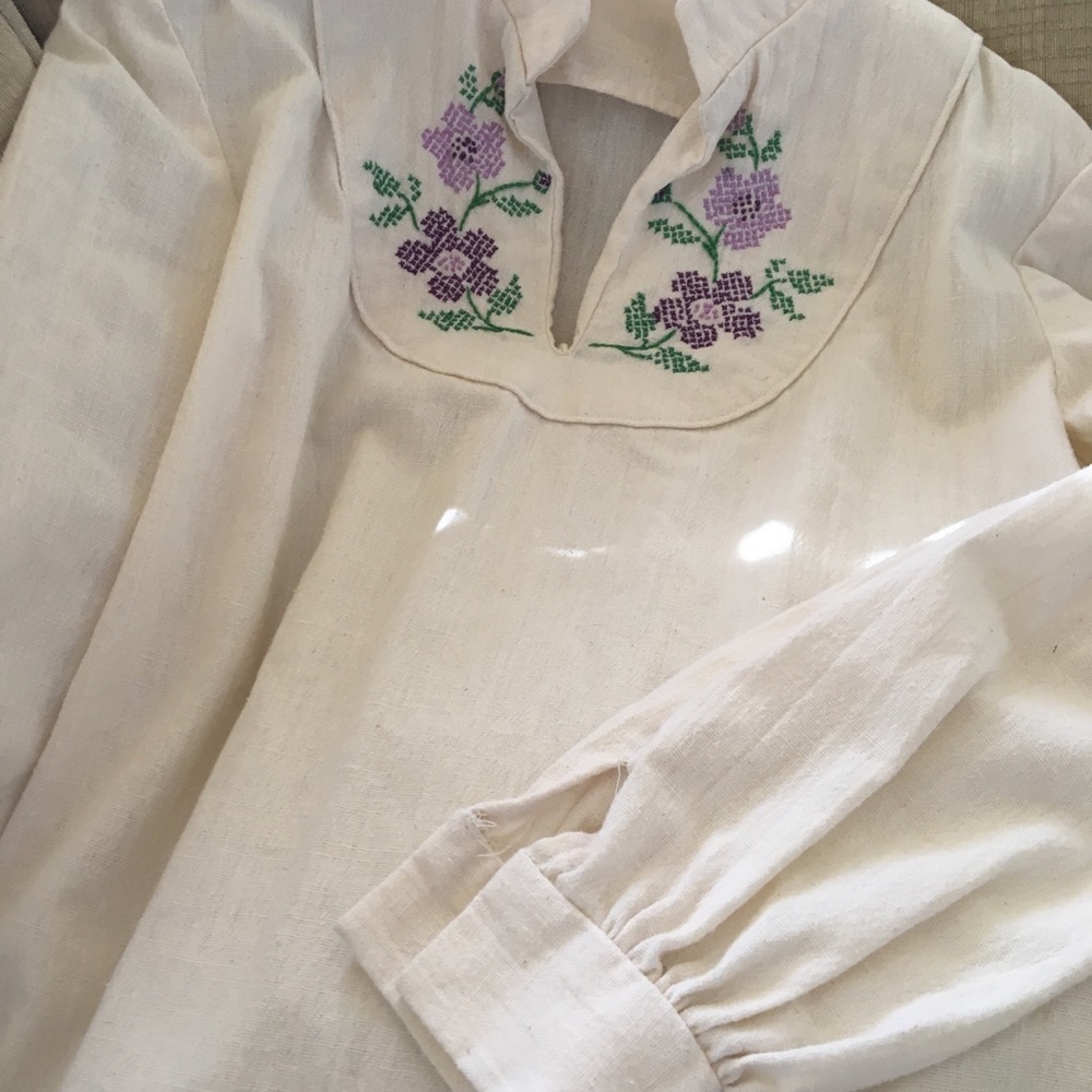 Embroidered Peasant Slit Neck Long Sleeve Blouse